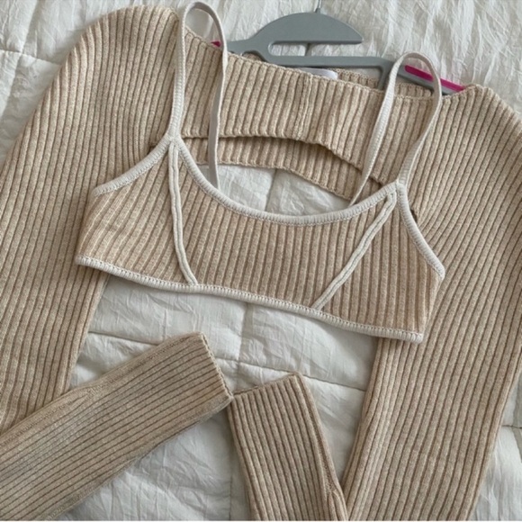 NWOT Danielle GUIZIO Rib Knit Seam Exposed Bra in Cream Size Small !BRA ONLY - Picture 3 of 4